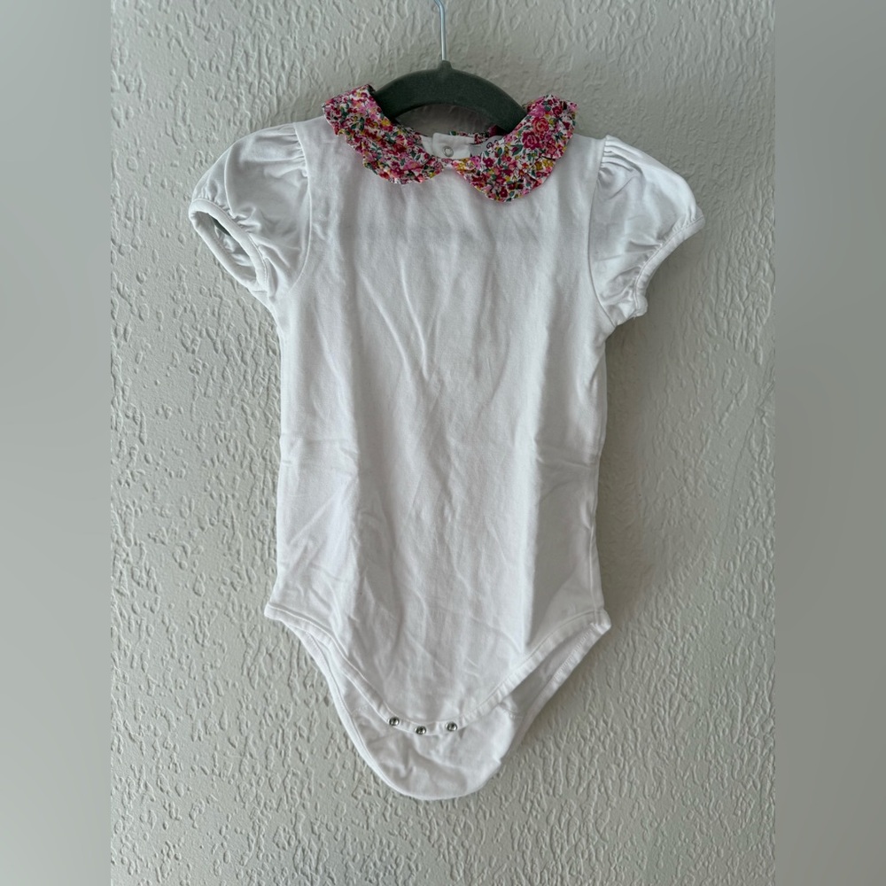 Trotters London Lily Rose White Onesie with Floral Pie Crust Collar
